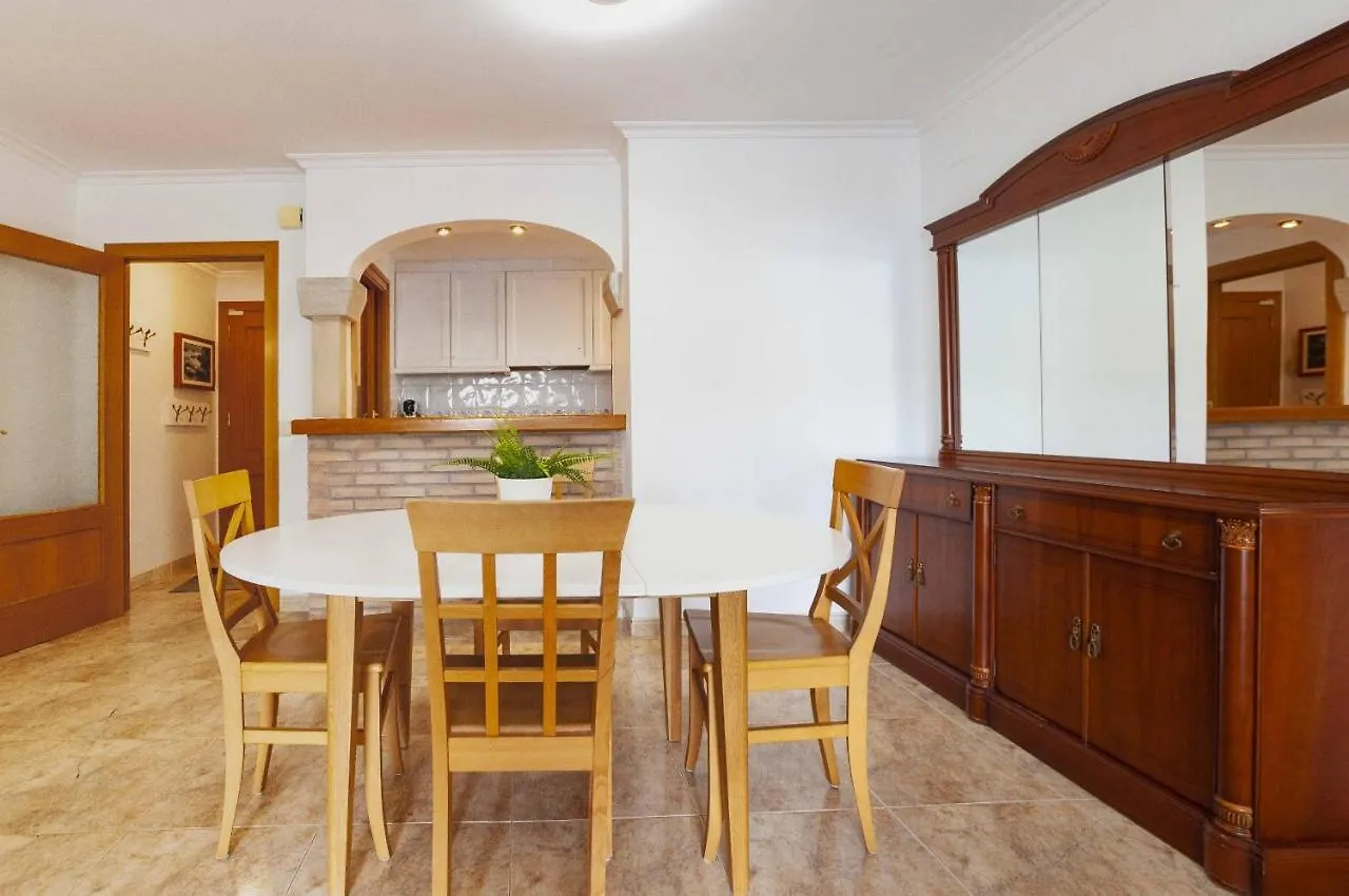 דירות רוזס 1232 Gaudi 100M Playa - Apivend Immo 0*,  ספרד