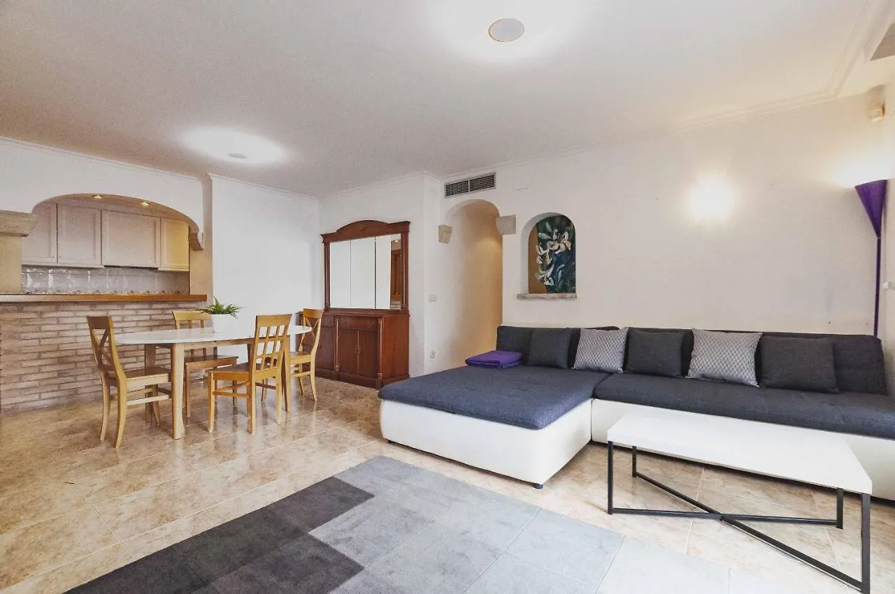 Appartamento 1232 Gaudi 100M Playa - Apivend Immo Roses